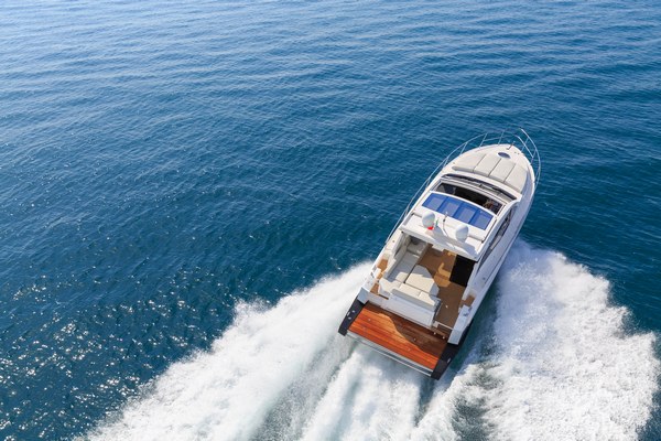 Concessionnaire de bateaux Porto-Vecchio POLI MARINE